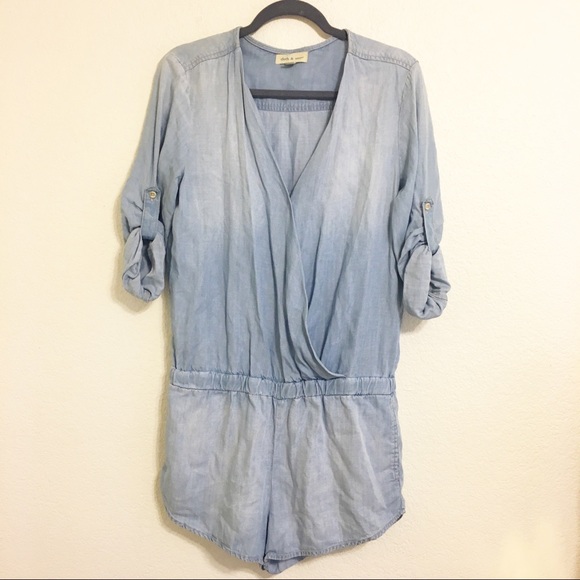 Cloth & Stone Chambray Long Sleeve Romper Blue Med - Picture 3 of 5